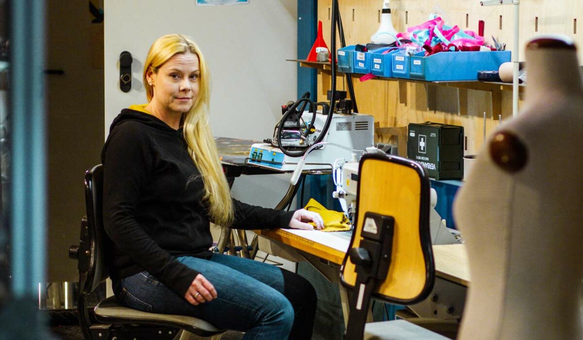 Inpeaces work on a sewing-by-numbers system for personalised fair fashion.