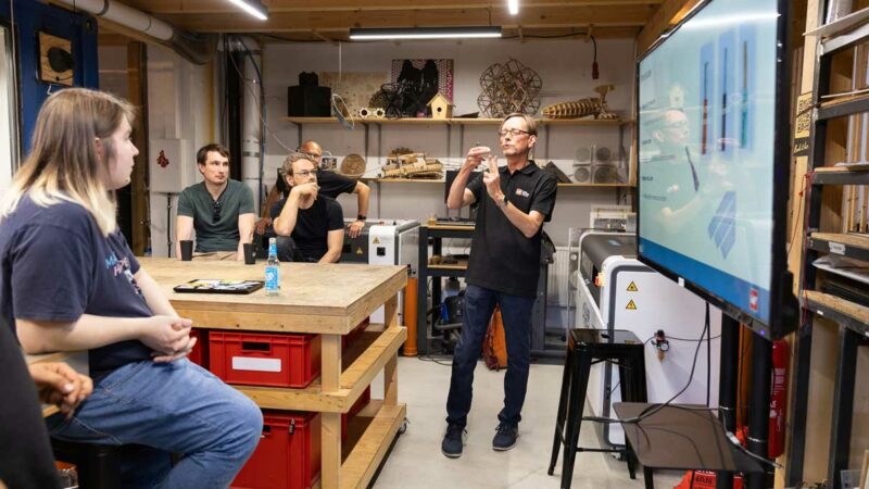 Learning new skills and insights from Würth experts to successfully develop your new electronic projects.